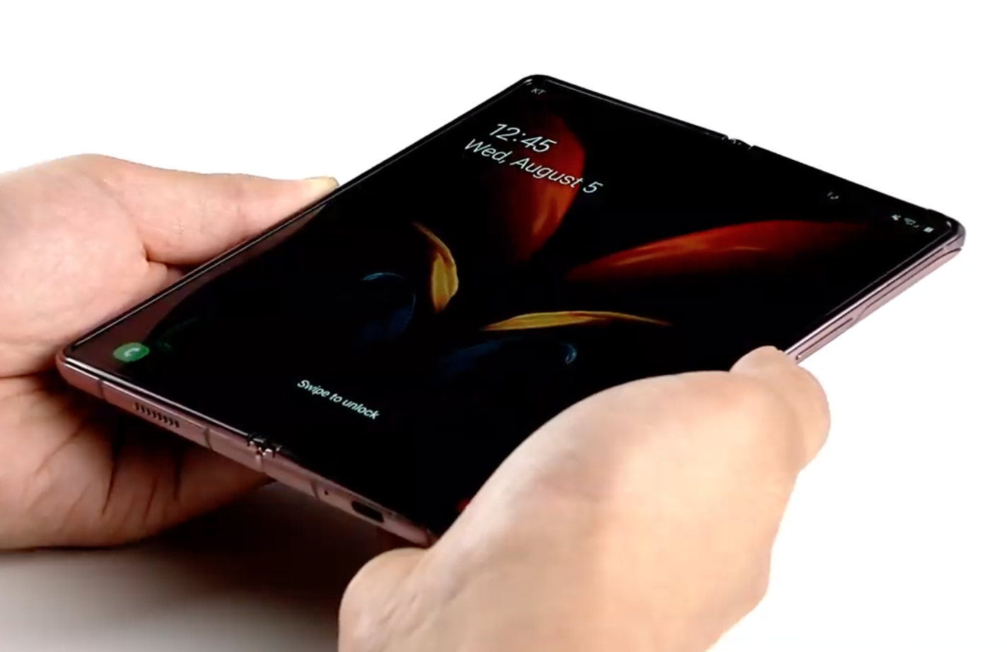 Samsung đang đưa các smartphone màn hình gập đến gần hơn với người dùng