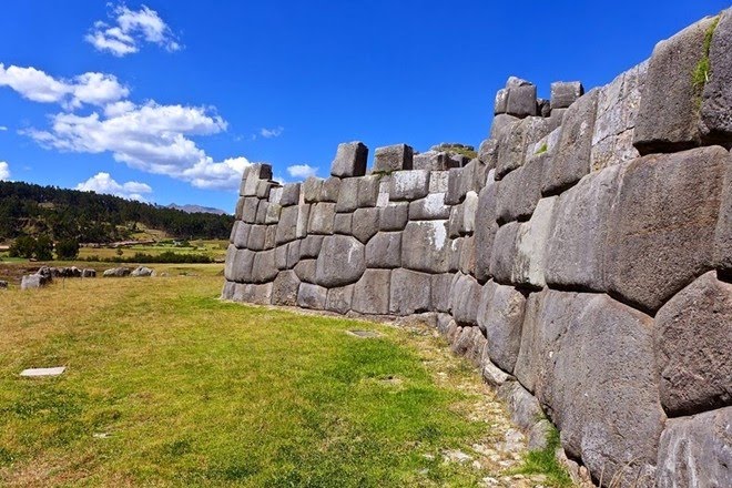 Khu đền liên hợp Saksaywaman, Peru